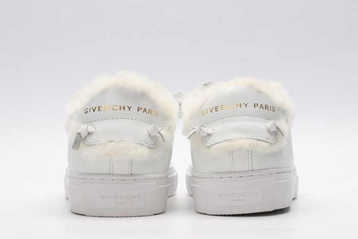 Givench LOW-TOP SNEAKER - CCSHOES