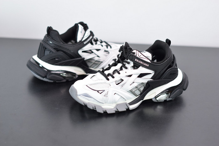 BLCG Track 2 570391 W2GN3 1090 - CCSHOES