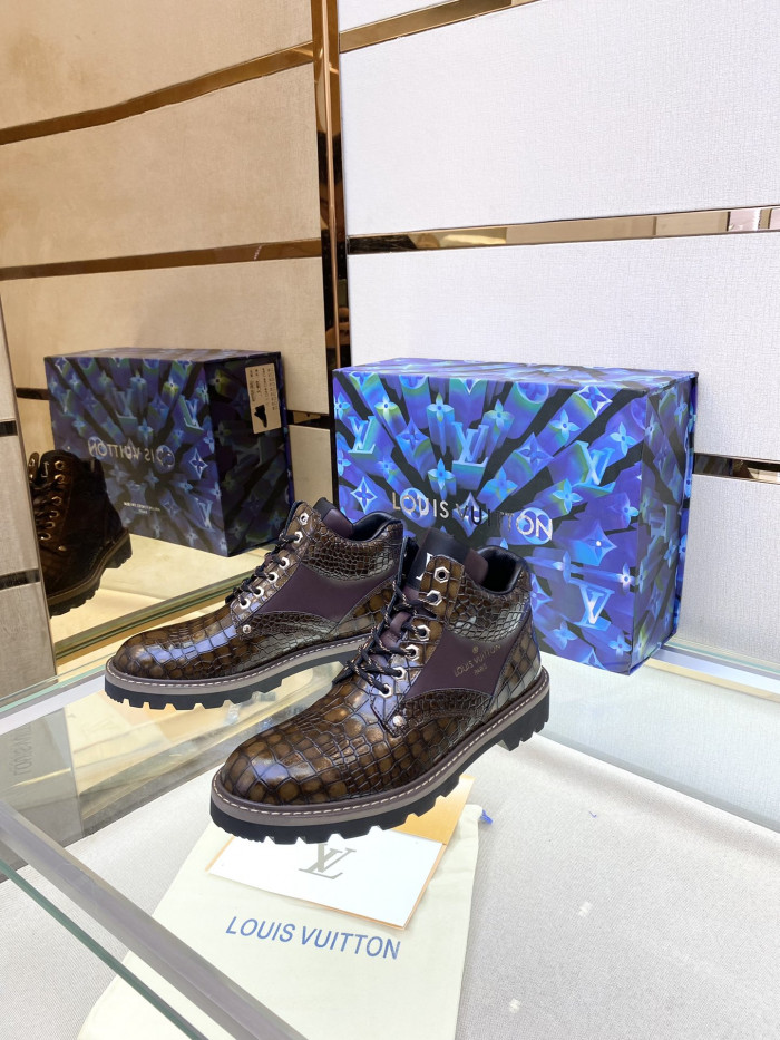 LOUS VUITON BOOTS - CCSHOES