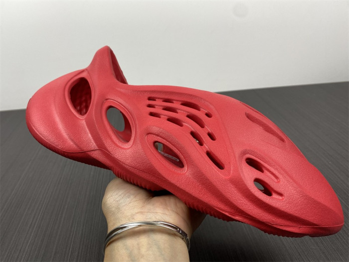 Adidas Yeezy Foam Red CW3355 - CCSHOES