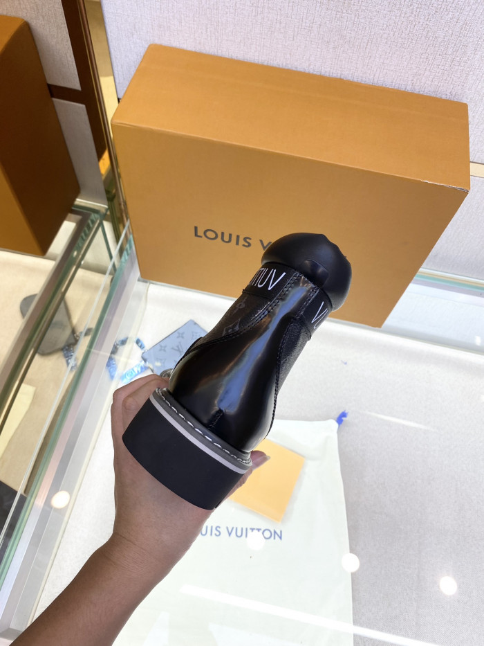 LOUS VUITON BOOTS - CCSHOES