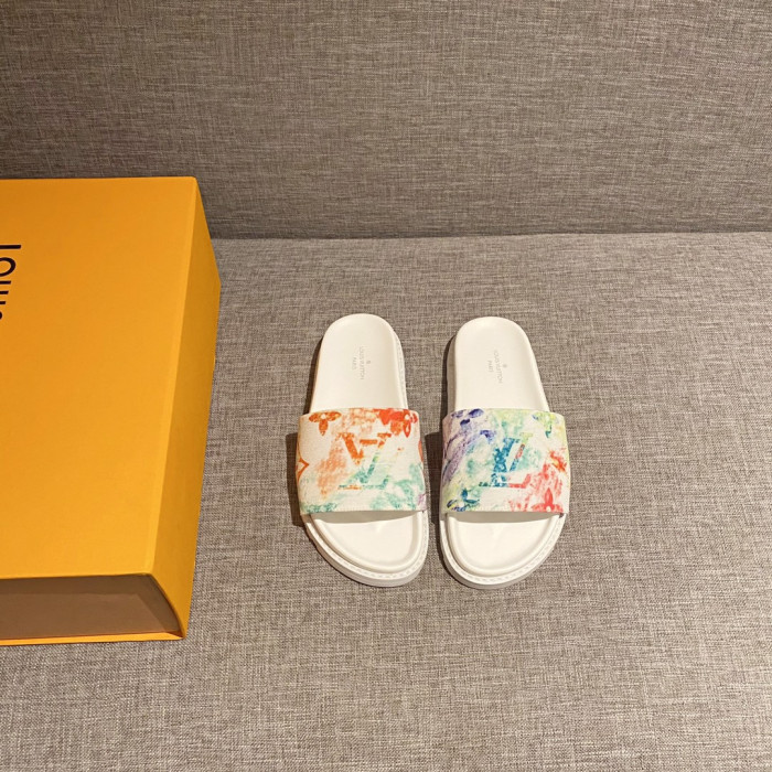 LV SLIPPERS - CCSHOES
