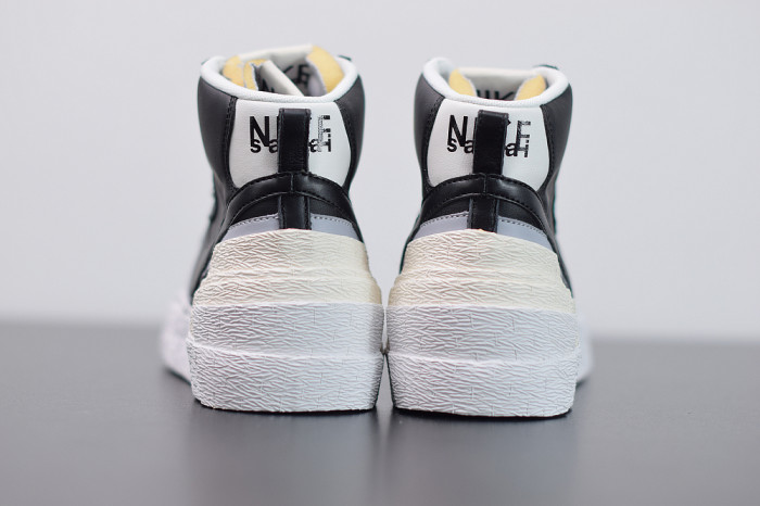 SACAI X NIKE BLAZER MID BLACK GREY BV0072-002 - CCSHOES