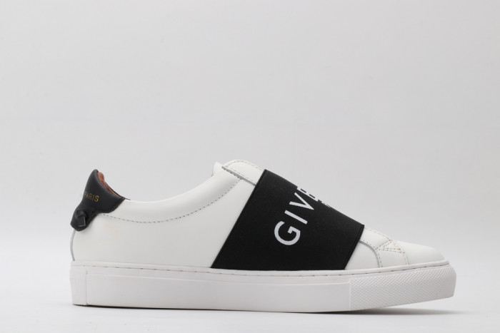 Givench LOW-TOP SNEAKER - CCSHOES