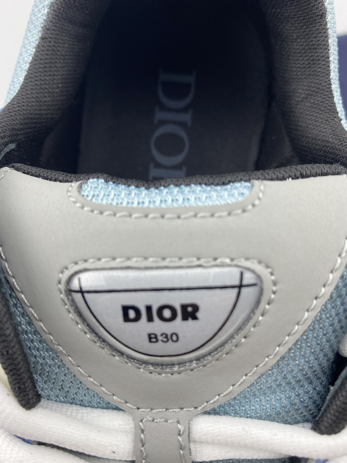 DR B30 Sneakers - CCSHOES
