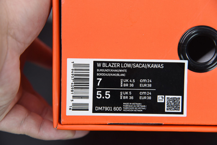Nike Blazer Low sacai KAWS Red DM7901-600 - CCSHOES