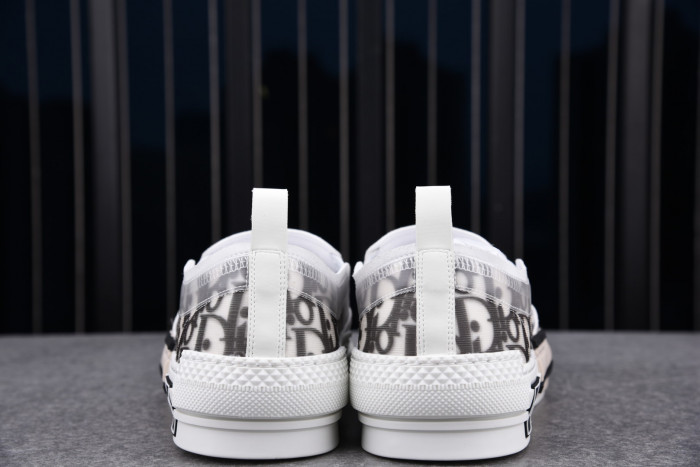 DR Homme Kaws Sneaker Black & White - CCSHOES