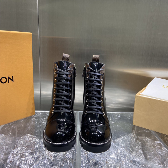 LOUS VUITON BROWN STAR TRAIL ANKLE BOOTS - CCSHOES