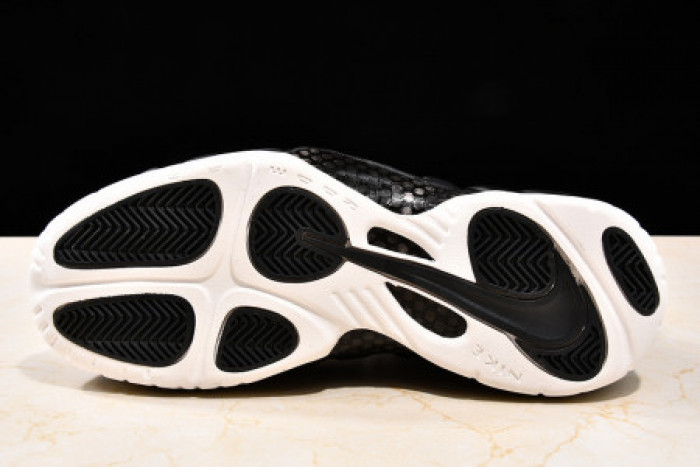 AIR FOAMPOSITE PRO DR. DOOM (2016) 624041-006 - CCSHOES