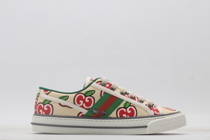 GUCC LOW-TOP SNEAKER - CCSHOES