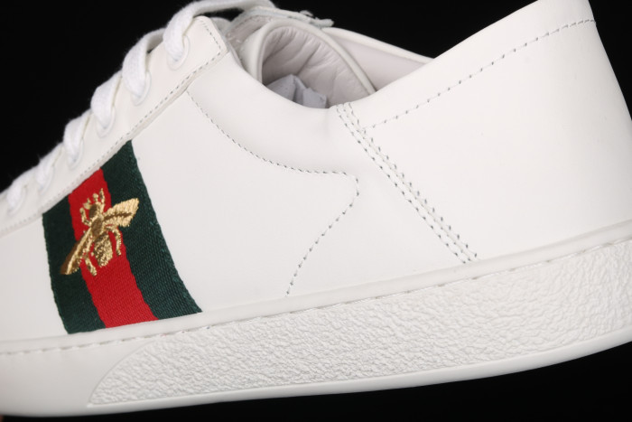 GUCC Ace Embroidered Low-Top Sneaker white with bee ‎429446 02JP0 9064 - CCSHOES