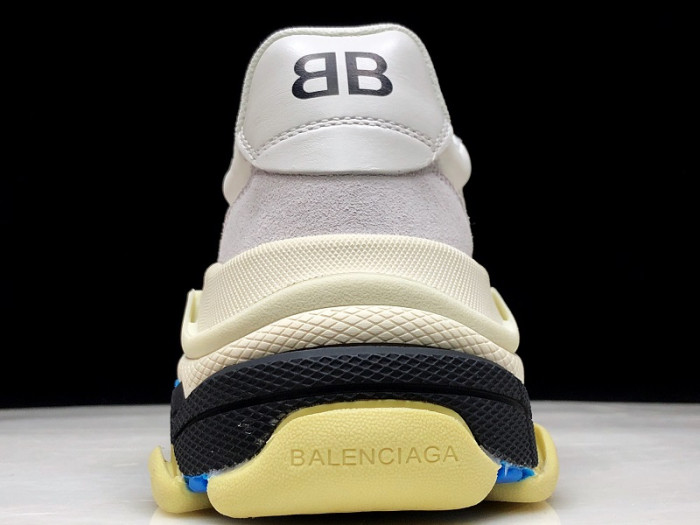 BLCG Triple-S Sneaker 2.0 500597 W09T1 9000 - CCSHOES