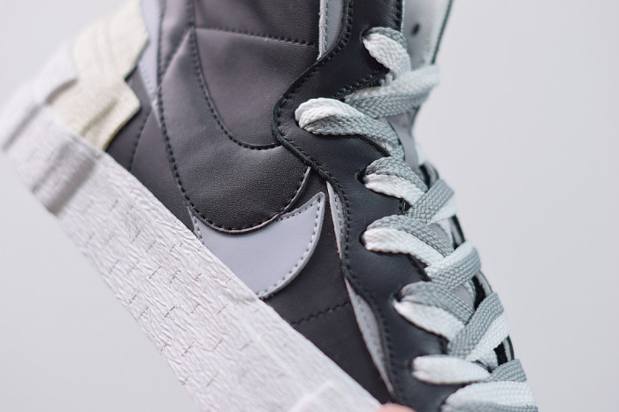 SACAI X NIKE BLAZER MID BLACK GREY BV0072-002 - CCSHOES