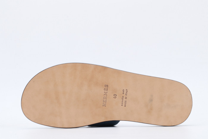 Herme Slippers - CCSHOES