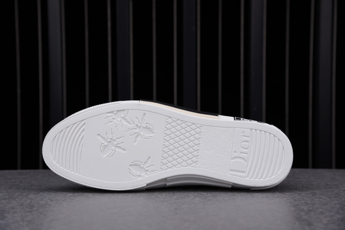 DR B23 High Top Logo Oblique 3SH118YJP_H069 - CCSHOES