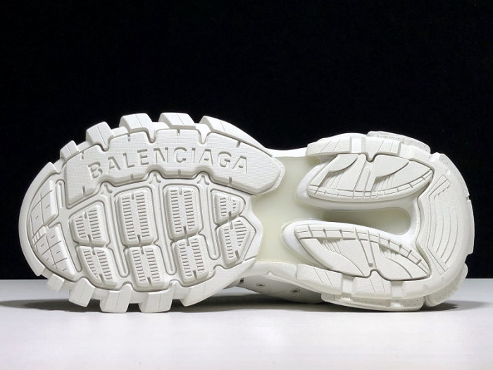 BLCG Track White 542023 W1GB1 9000 LED - CCSHOES