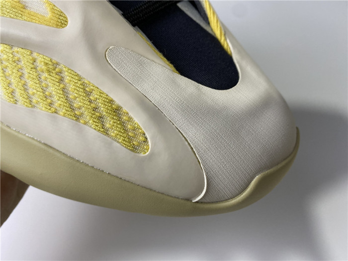 ADIDAS YEEZY 700 V3 “SRPHYM"G54853 - CCSHOES