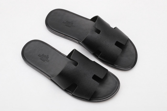 Herme Slippers - CCSHOES
