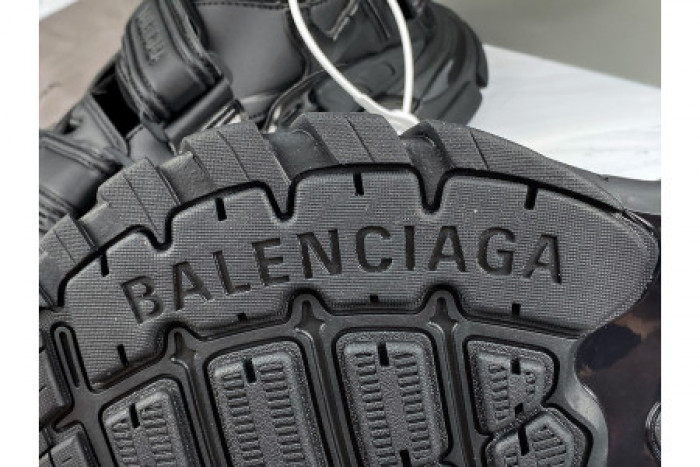 BLCG TRACK SANDAL BLACK 617542W2CC11000 - CCSHOES