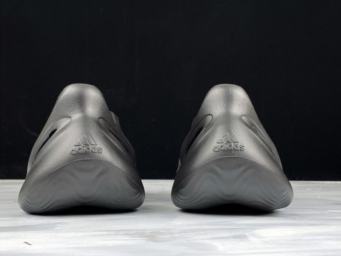 Yeezy Foam Runner Slide - CCSHOES