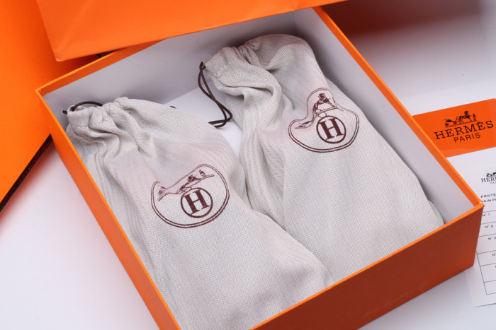 Herme Slippers - CCSHOES