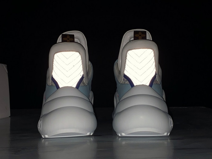 LV ARCHLIGHT SNRAKER BLUE 51BCOLORE 1A65K8 - CCSHOES