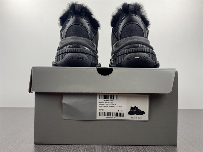 BLCG TRIPLE S SNEAKER 68563 W3CQ5 1000 - CCSHOES