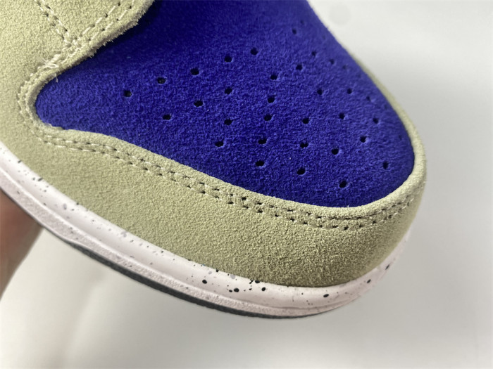Nike Dunk Low SB Celadon BQ6817-301 - CCSHOES