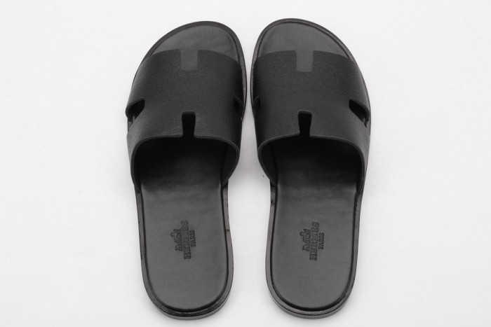 Herme Slippers - CCSHOES