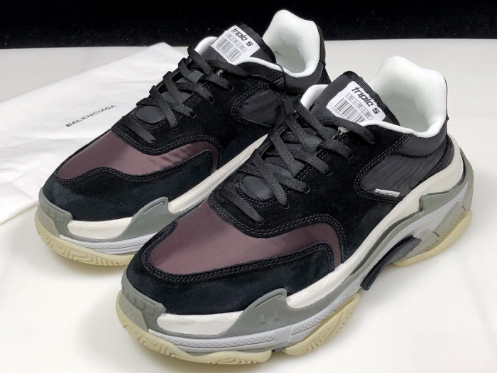BLCG Triple S Black Burgundy 514008 W09S1 1058 - CCSHOES