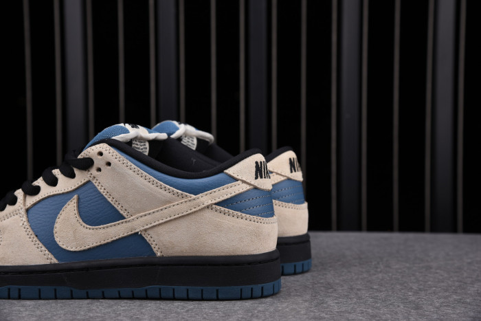 Nike SB Dunk Low Light Cream Thunderstorm BQ6817-200 - CCSHOES