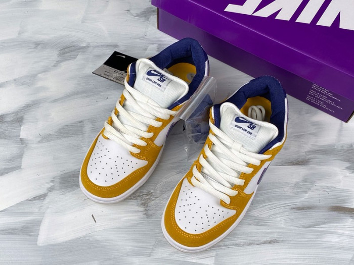 NIKE SB DUNK LOW LASER ORANGE BQ6817-800 - CCSHOES