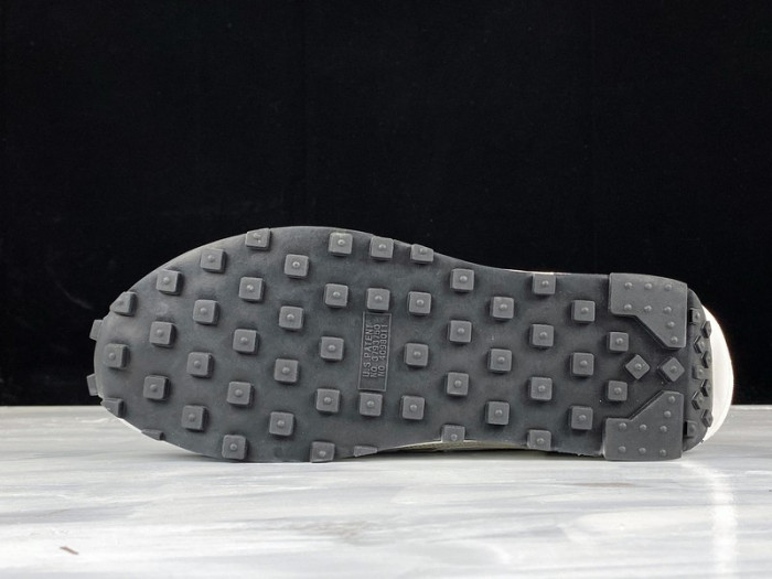Sacai x Nike LDV Waffle Grey White BV0073-100 - CCSHOES