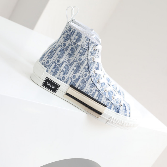 DR B23 Sneakers - CCSHOES