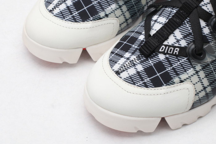 DR-CONNECT BLACK PLAID - CCSHOES