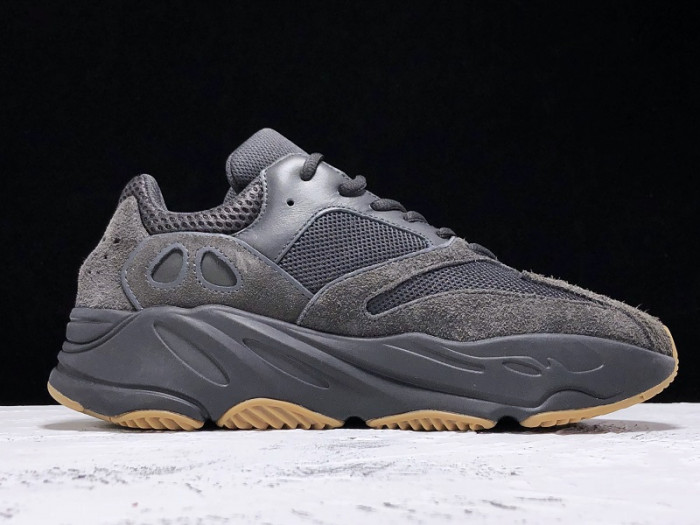 Adidas Yeezy Boost 700 “Utility Black” FV5304 - CCSHOES