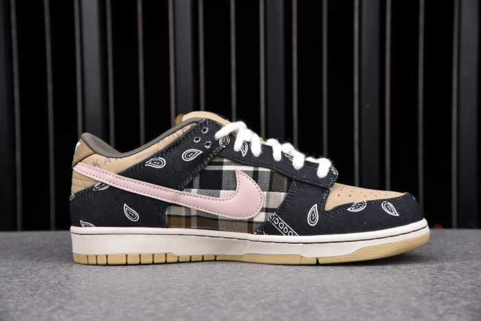 Travis Scott x Nike SB Dunk Low CT5053-001 - CCSHOES