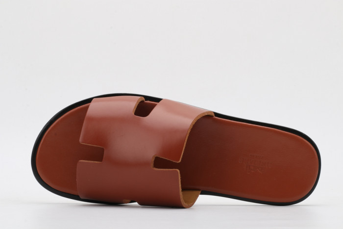 Herme Slippers - CCSHOES