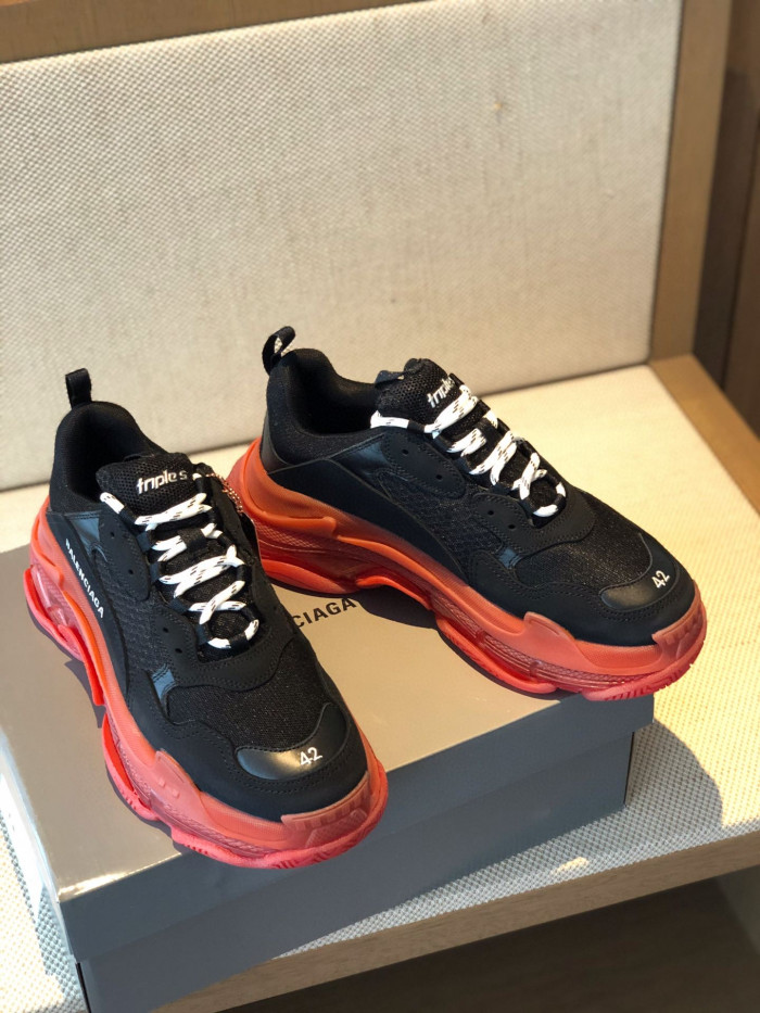 BLCG TRIPLE S SNEAKER - CCSHOES