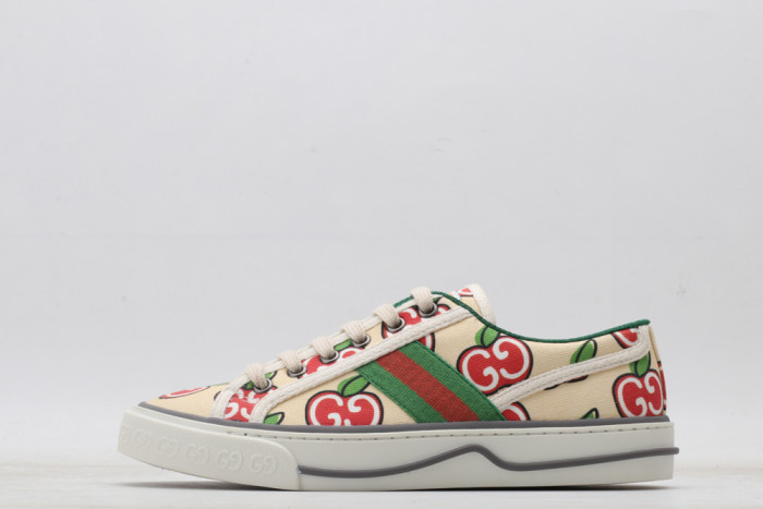 GUCC LOW-TOP SNEAKER - CCSHOES