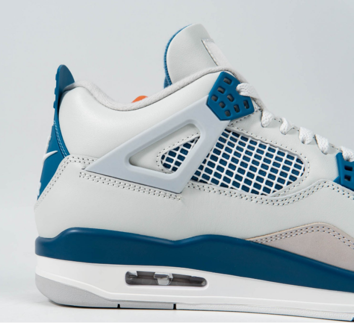 Jordan 4 Retro Military Blue (2024) FV5029-141 - CCSHOES