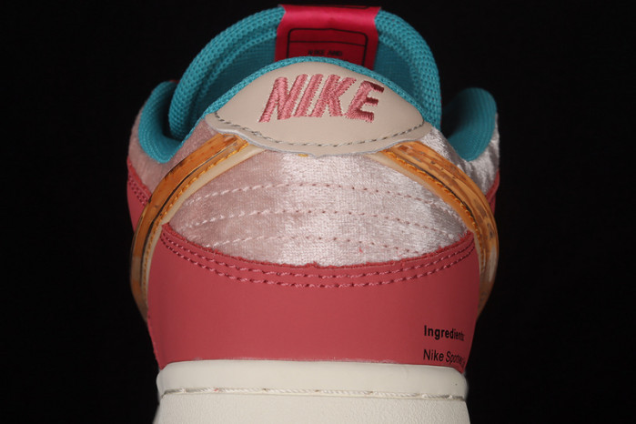 Nike Dunk Mid Social Status Free Lunch Strawberry Milk DJ1173-600 - CCSHOES