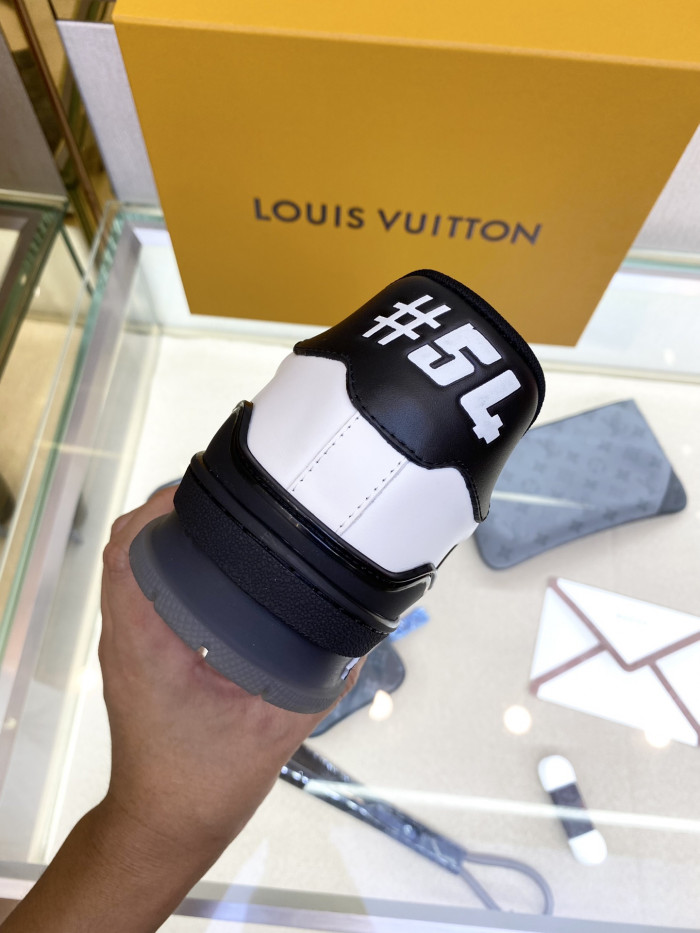 Loui Vuitto TRAINER SNEAKER - CCSHOES