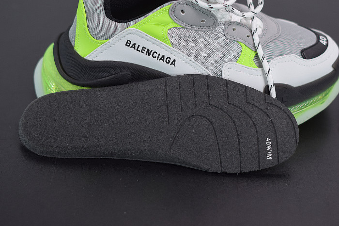 BLCG SNEAKER TRIPLE.S.GOMMA GREY WHITE GREEN 541624 W2FR1 8297 - CCSHOES
