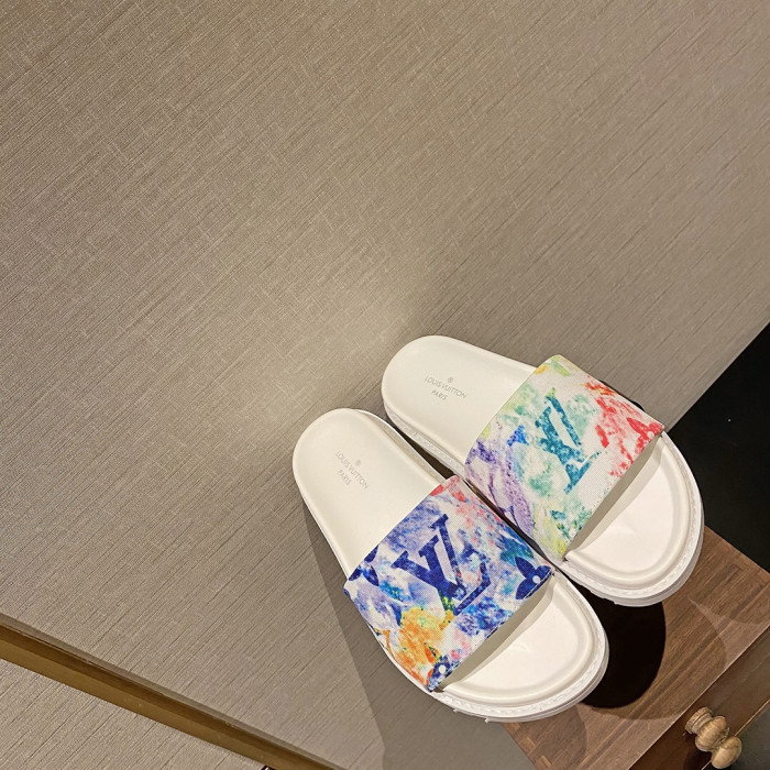 LV SLIPPERS - CCSHOES