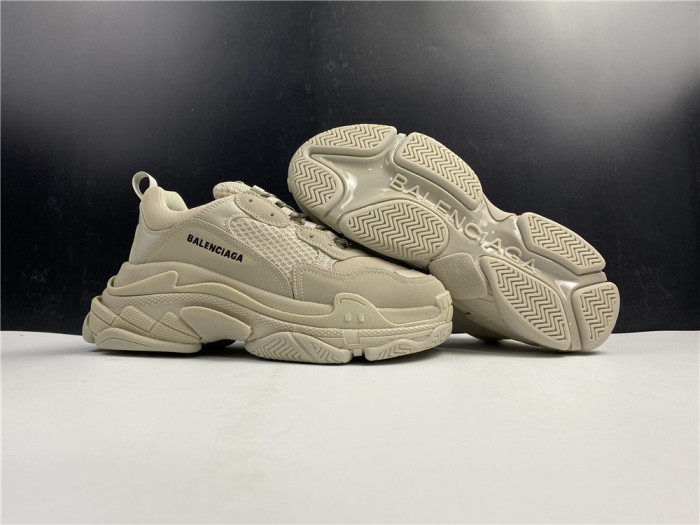 BLCG SNEAKER TRIPLE.S.GOMMA 536737 W2FW1 9700 - CCSHOES
