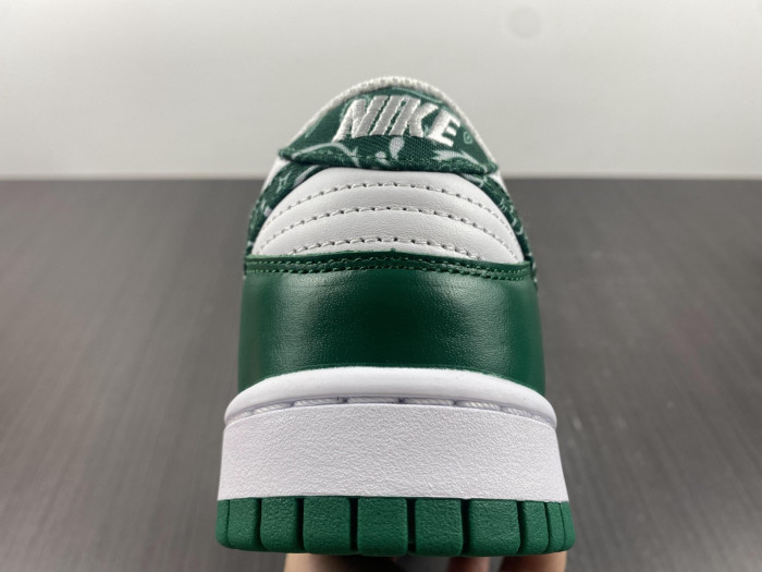NIKE DUNK LOW ESSENTIAL PAISLEY PACK GREEN (W) DH4401-102 - CCSHOES