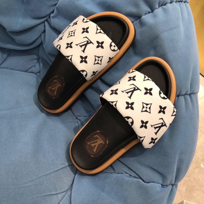 LV SLIPPERS - CCSHOES