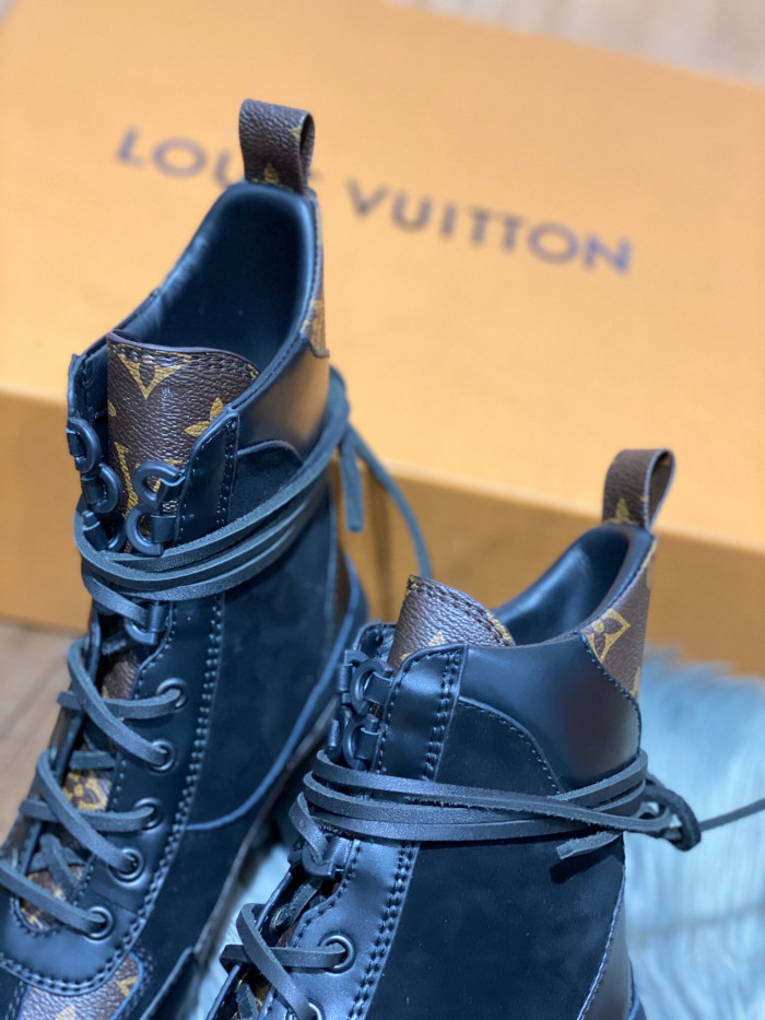 LOUI VUITTO LAUREATE PLATFORM DESERT BOOT - CCSHOES