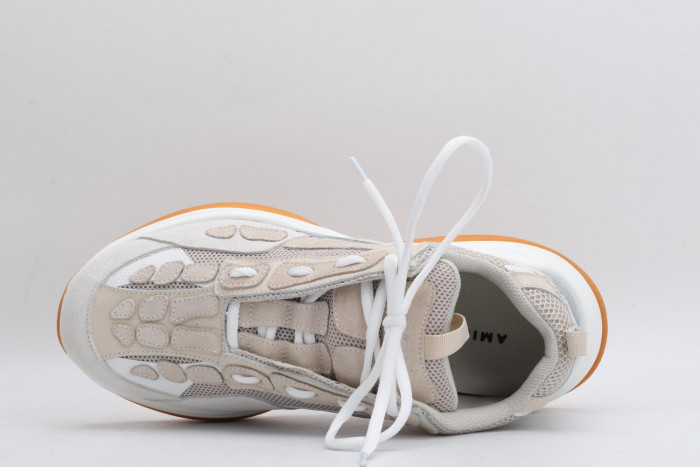AR1M1 Low-Top Sneaker - CCSHOES